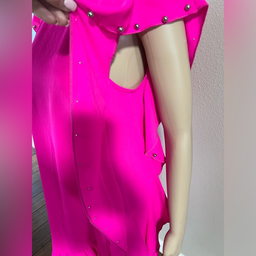 TCEC Flutter Dress - Picture 4 of 6